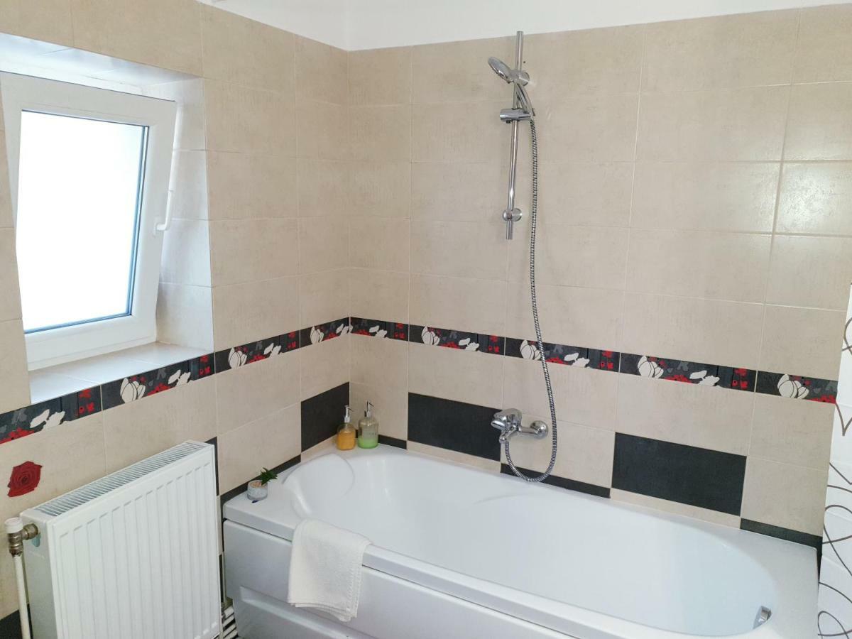 Apartmán Castelului 2 Brašov Exteriér fotografie